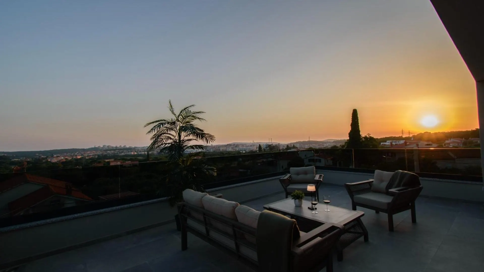 Luxury Villa Sabina With A View Of 풀라