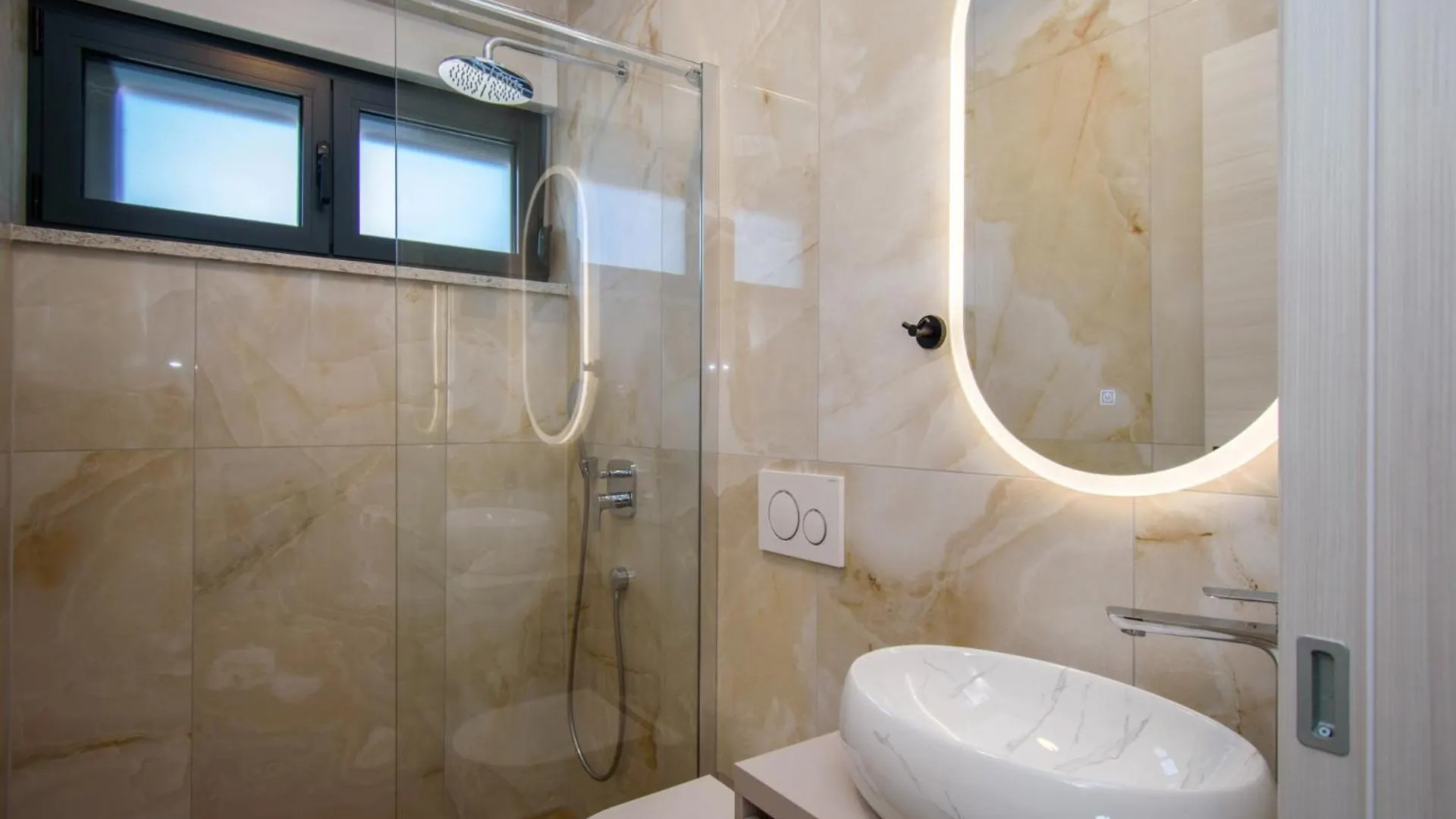Luxury Villa Sabina With A View Of 풀라