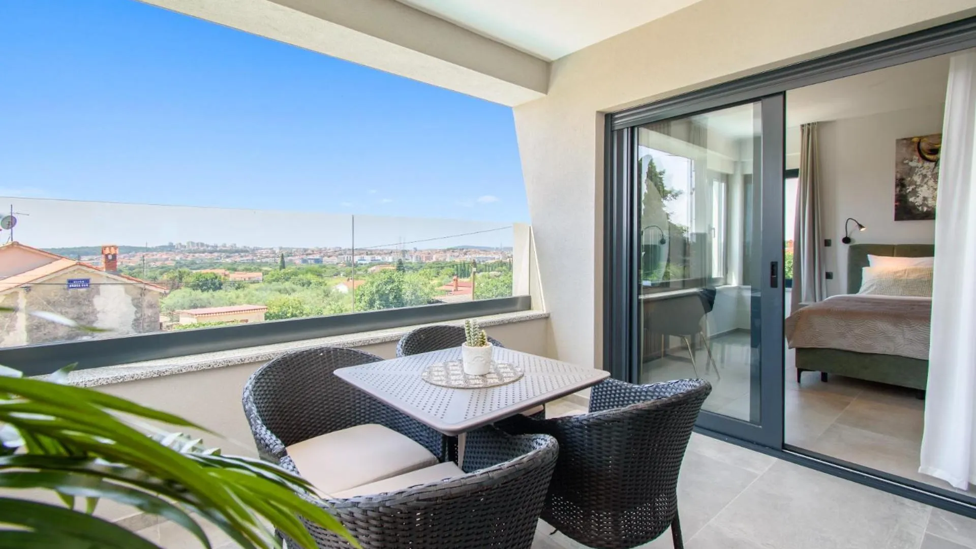 Luxury Villa Sabina With A View Of 풀라 0*,